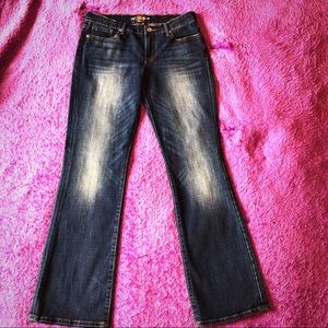 🍀 Lucky Jeans sweet n low size 6 bootcut distress